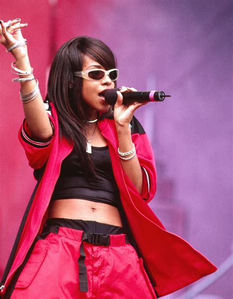 aaliyah looks